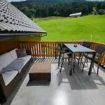 Edelweiss Mit Infrarotkabine *