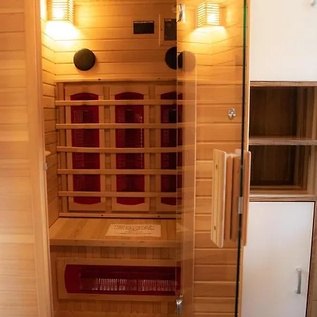 Edelweiss Mit Infrarotkabine *